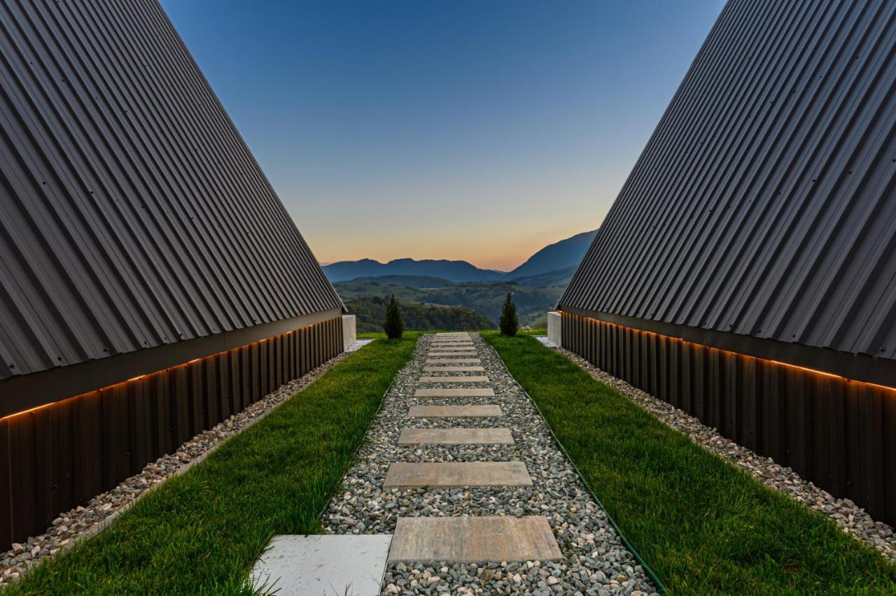 Green Hill Panoramic Poiana Marului  Exterior photo