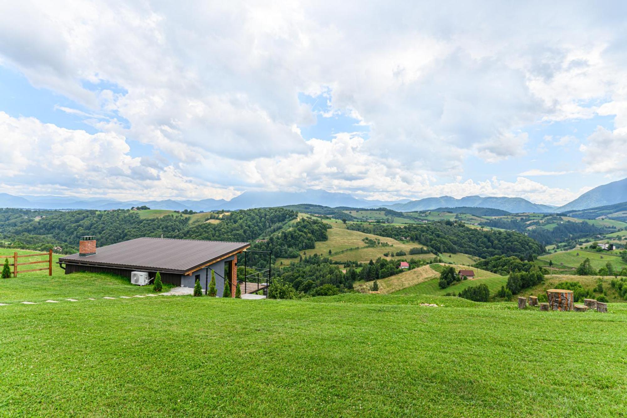 Green Hill Panoramic Poiana Marului  Exterior photo